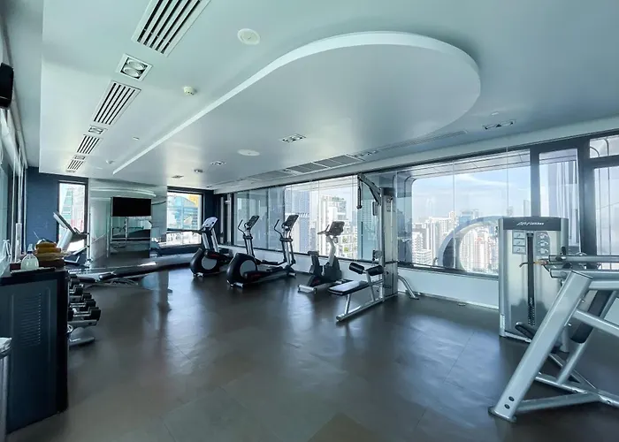300m To Bts L Rooftop Pool L Gym *