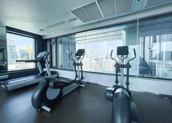 300m To Bts L Rooftop Pool L Gym